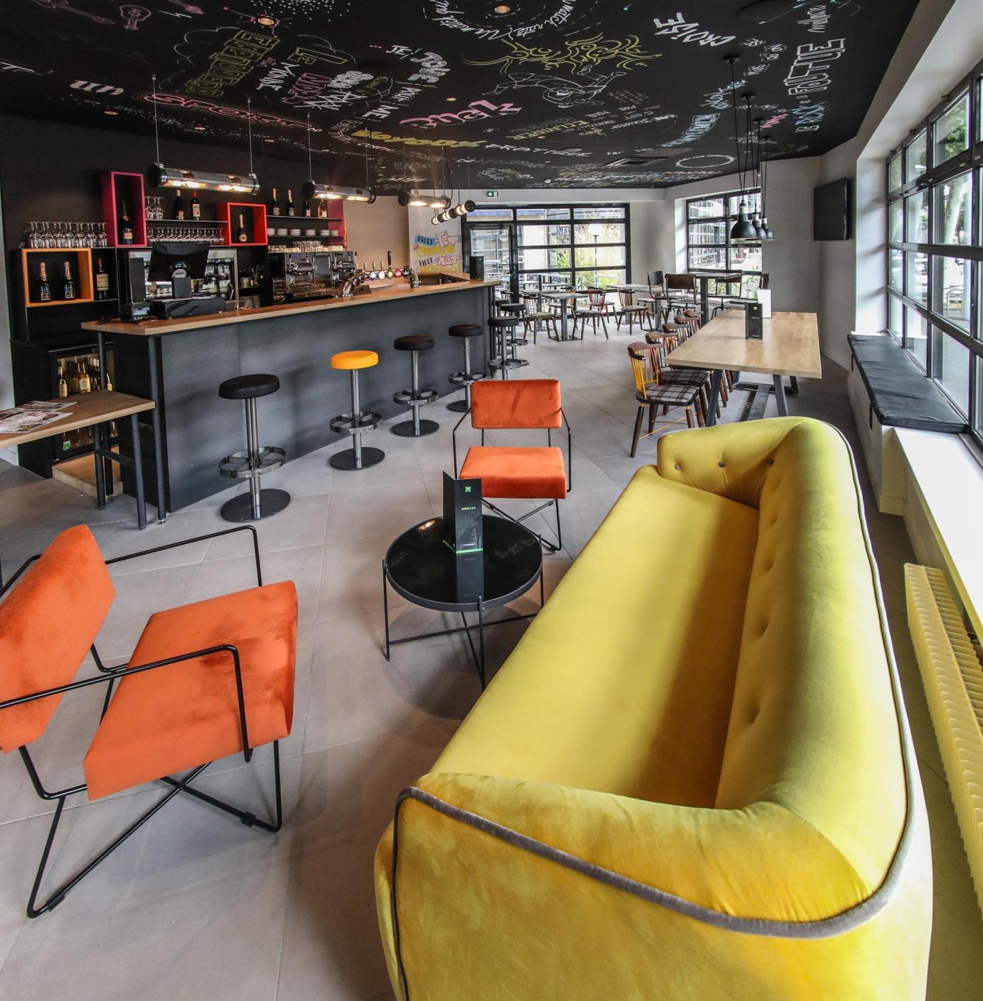Hotel Ibis Styles Clermont-Ferrand Republique Exteriér fotografie